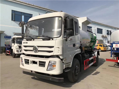 二手小型吸糞車(chē)選購(gòu)指南 多利卡車(chē)型優(yōu)勢(shì)與可上牌上戶解析