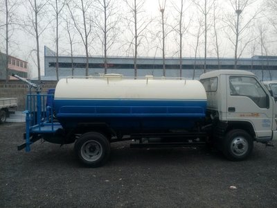 邯鄲地區(qū)東風(fēng)多利卡吸糞車價(jià)格解析與選購指南