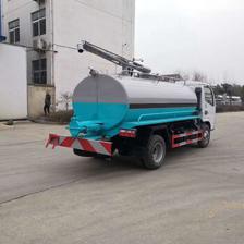 東風(fēng)多利卡5噸抽糞車(chē) 專業(yè)環(huán)衛(wèi)設(shè)備中的可靠選擇